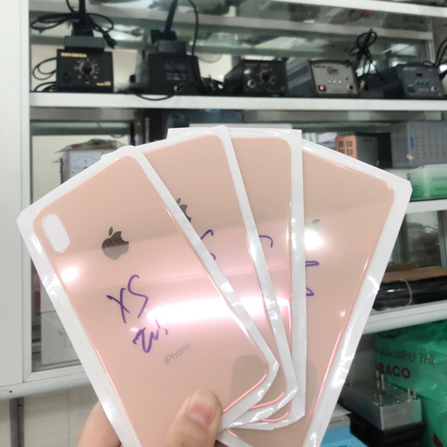 Lưng IPHONE XS ZIN ( vàng hồng )