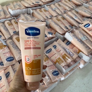 Dưỡng thể Vaseline 50X 320ml