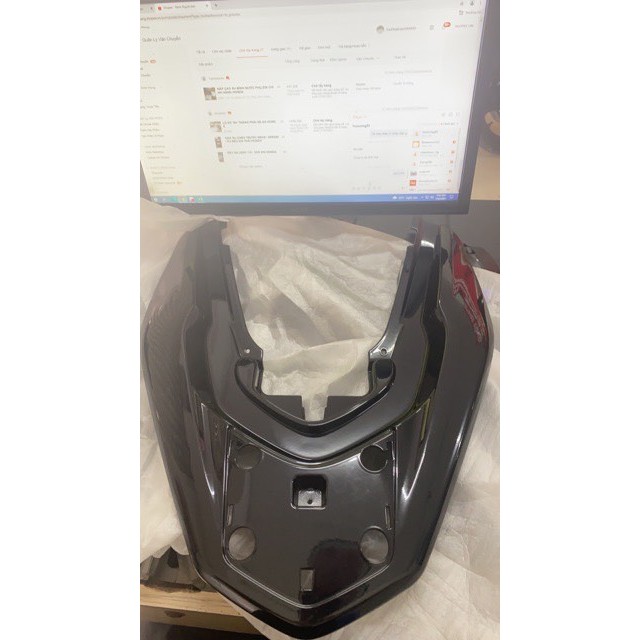 ỐP TAY XÁCH PCX 2018 > 2021 / CẢNG SAU PCX 2018 > 2021 ZIN HONDA