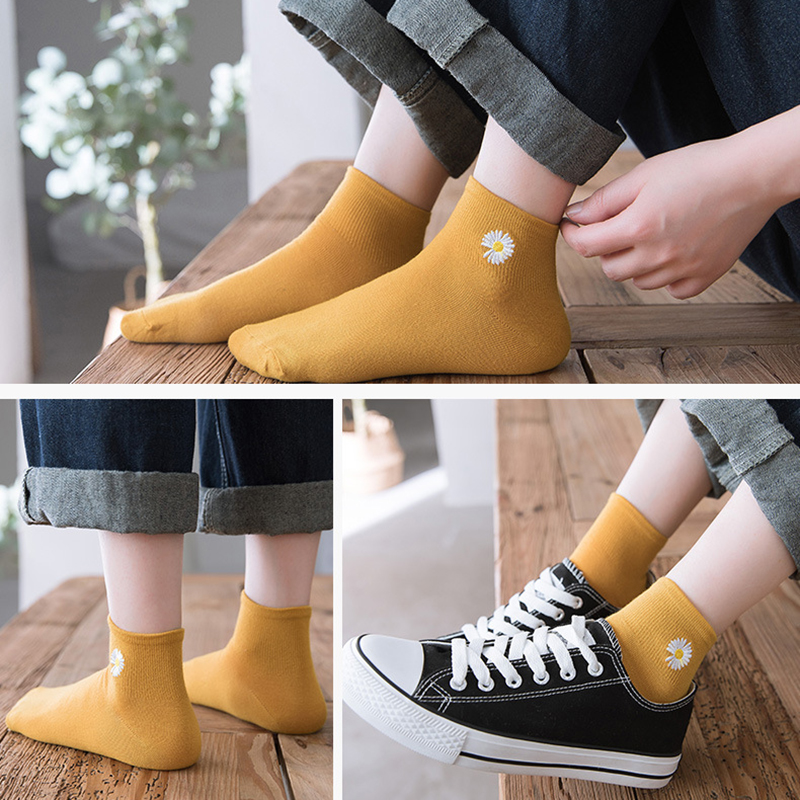 Vớ Cotton Mỏng Họa Tiết Hoa Cúc Đáng Yêu Cho Nữ Jp5