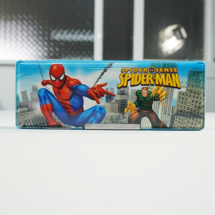 Hộp bút Spider Man tích hợp chuốt chì tiện ích, chất liệu nhựa 3601 dùng cho học sinh