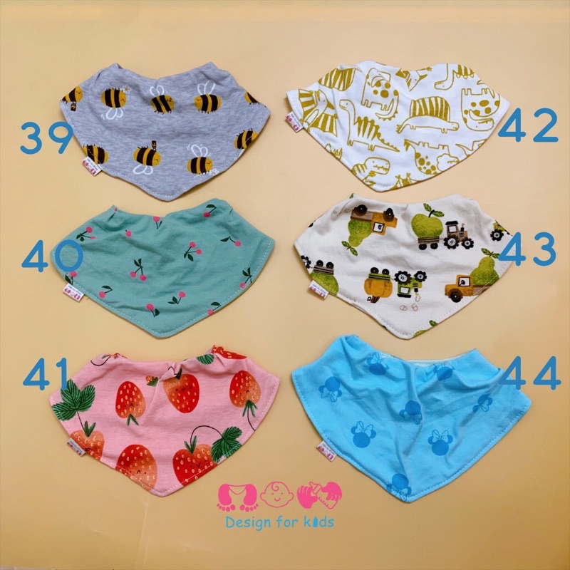 Yếm đeo cổ vải cotton xuất dư mềm mịn cho bé 0-5 tuổi