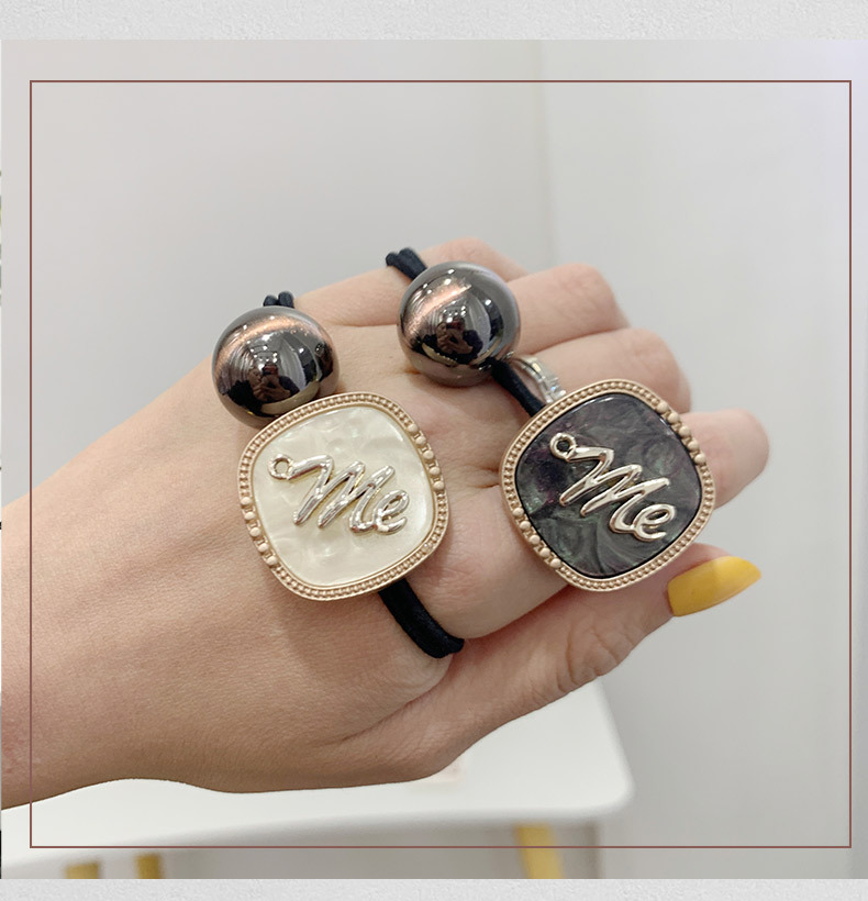 Dây buộc tóc hình vuông thời trang