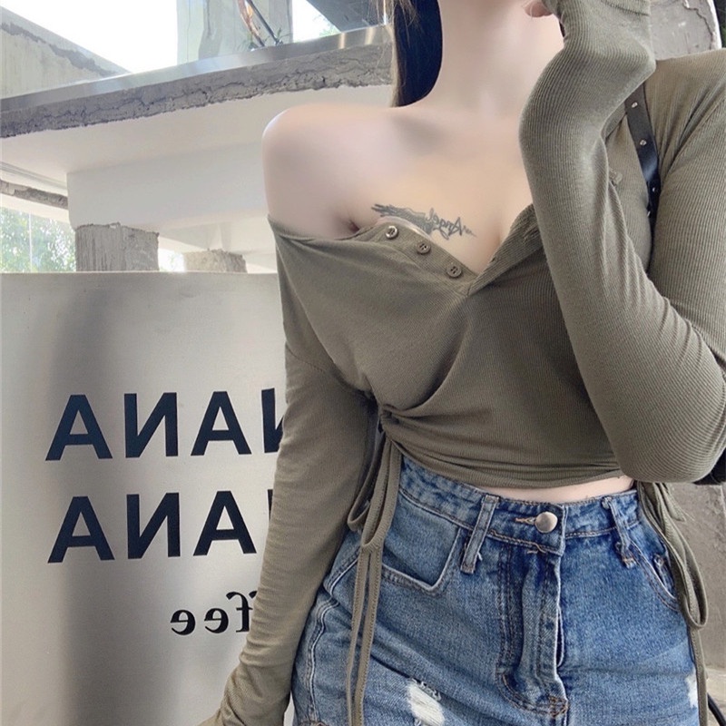 Áo thun tay dài dáng ngắn thiết kế khoét quyến rũ thời trang dành cho nữ