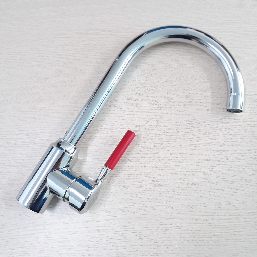 Vòi Rửa Chén Bát Nóng Lạnh Cổ Bi Inox 304 Thân Cứng Mạ Màu Bạc Với Cần Gạt Tròn Đỏ, Đầu Vòi Tạo Bọt, Chống Giọt Bắn