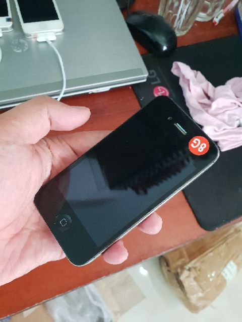 [HCM] Điện thoại Iphone 4S Quốc Tế 16G - Màu đen/trắng