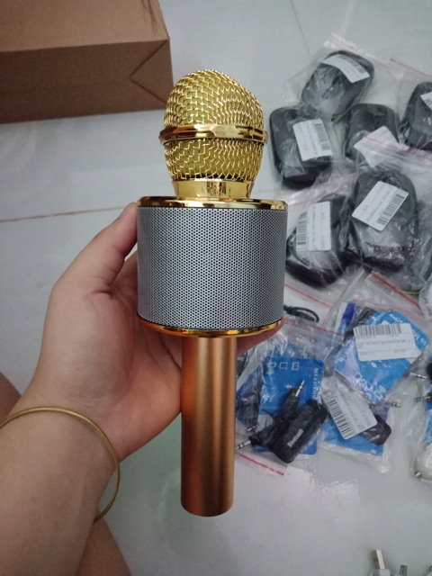 Micro Bluetooth Karaoke tích hợp loa cầm tay tiện lợi