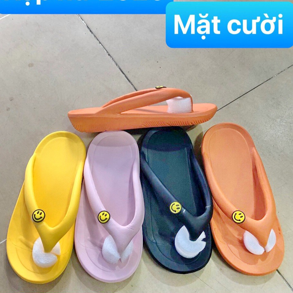 Dép kẹp mặt cười