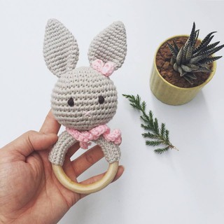 Lục lạc len móc Bunny