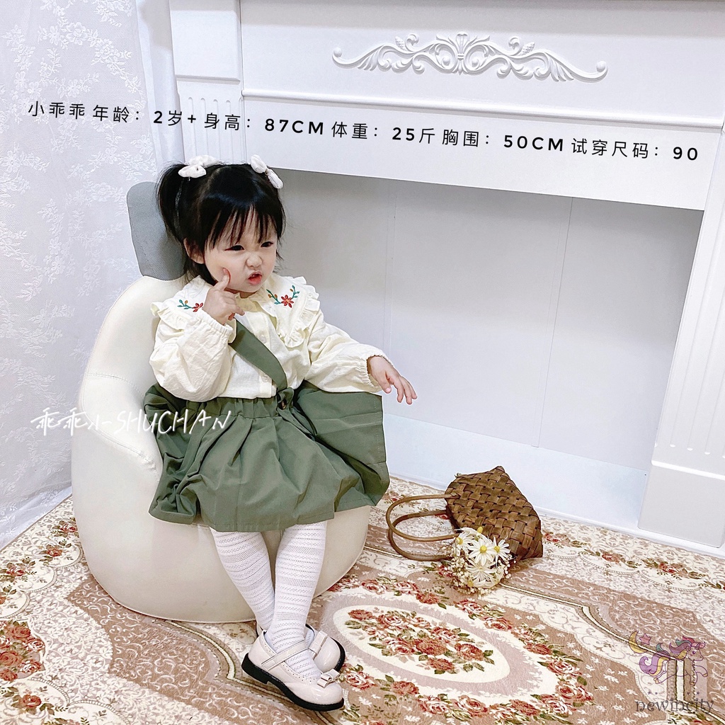 Set áo sơ mi tay dài thêu họa tiết + đầm yếm thời trang cho bé gái