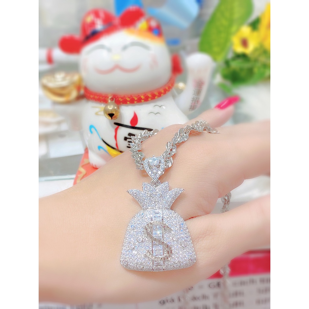 Mặt dây chuyền nữ UHA mạ vàng 18K kiểu dáng sang trọng M1281vck-213