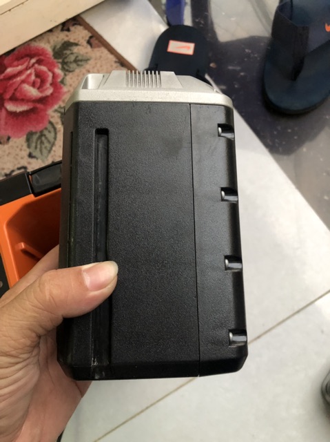 Pin sạc aeg 58v new