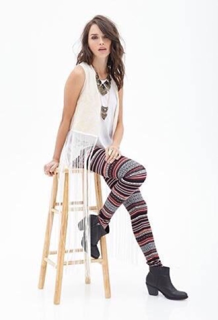 Combo 2 legging xuất khẩu, nhiều hoạ tiết, giá 240k giảm còn 120k | BigBuy360 - bigbuy360.vn