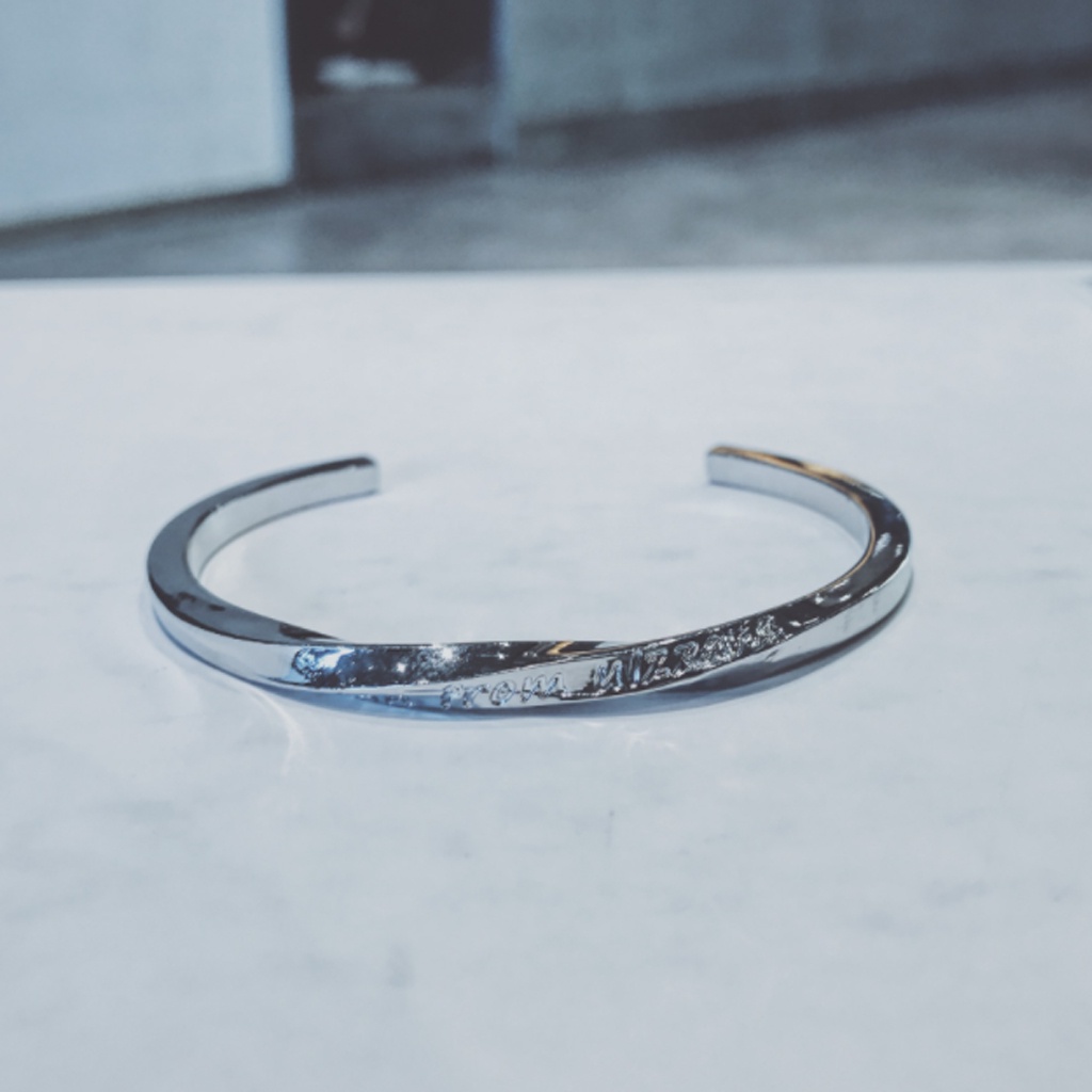 Vòng tay Cuff khắc chữ cao cấp, lắc tay đôi dành cho Nam Nữ, bản đẹp không gỉ