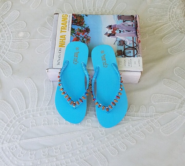 Dép Nữ Xỏ Ngón Dép Tông Nữ Quai Đính Ngọc/ Sò Ốc Sang Chảnh Size 35-38 - Hàng Thái Lan - Lucky Girl shop