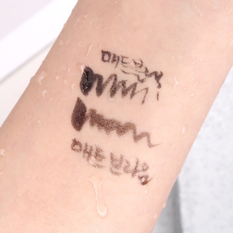 KẺ MẮT CHỐNG NƯỚC NEVER DIE BRUSH LINER | BigBuy360 - bigbuy360.vn