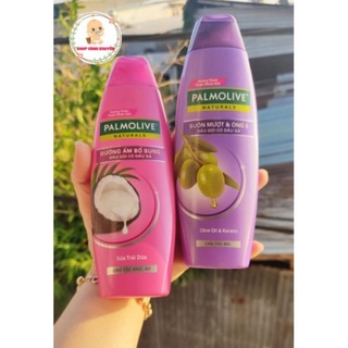 Dầu gội có dầu xả Palmolive Dưỡng Ẩm bổ sung từ sữa dừa và olive 180ml/chai