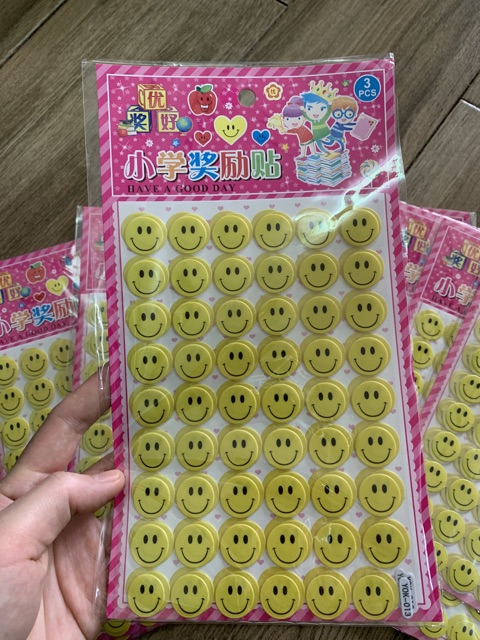 Sét 3 tờ Sticker nổi hình dán mặt cười siêu dễ thương!
