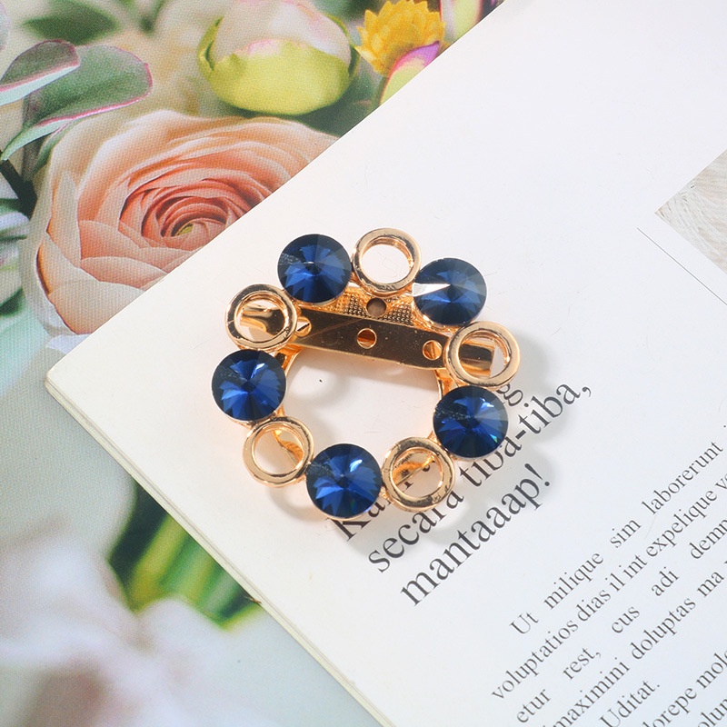 Trâm cài áo hình hoa đính đá nhiều màu xinh xắn thời trang