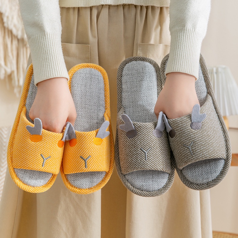 Dép Đi Trong Nhà Nhẹ Nhàng Thông Thường SF215006