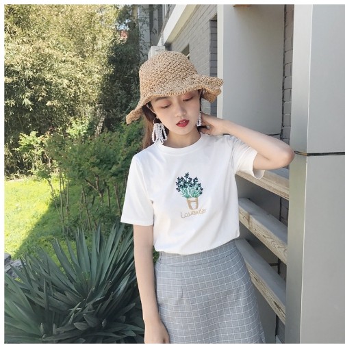 Follow Shop Săn Deal Hot Ngày 11/11 Áo Thun Nữ Tay Lỡ Unisex Màu Trắng In Họa Tiết Chậu Bông Hoa