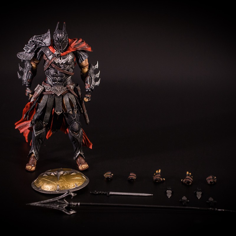 Mô hình Batman Sparta Warrior DC Comics Play Arts 25cm - PAK
