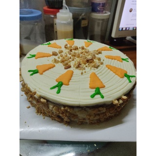 Bánh cà rốt kem phô mai nguyên ổ