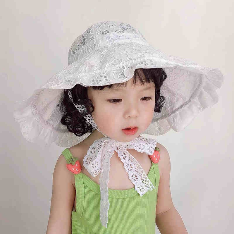 Mũ rộng vành phối ren xinh xắn hợp thời trang hè cho bé gái