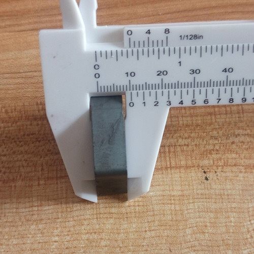 Nam châm ferrite khối 40x25x10mm