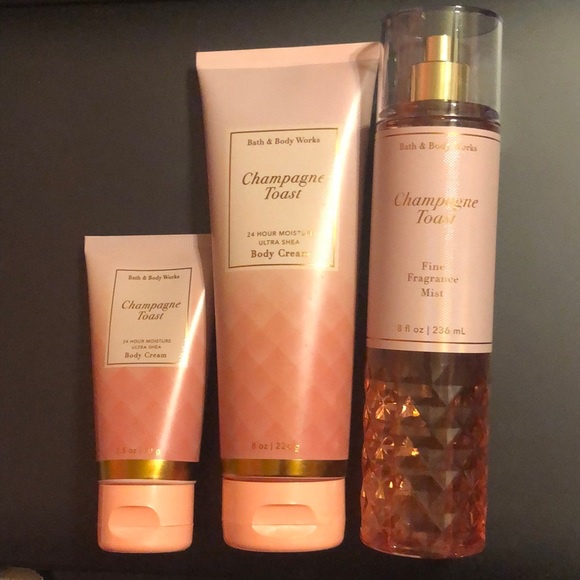 Xịt thơm body mist Bath and Body Works Champagne Toast