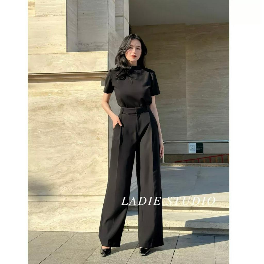 SET ÁO TRƠN + QUẦN SUÔNG ĐEN KÈM BELT (TH)