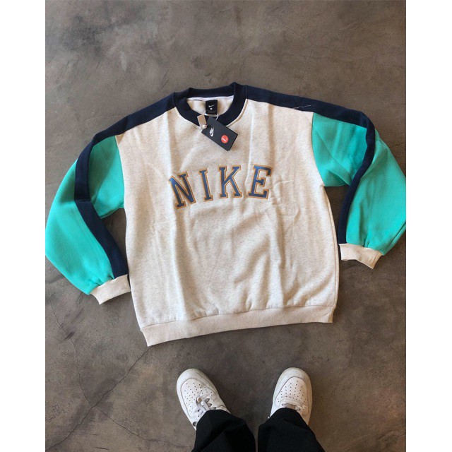 Áo Nỉ Dài Tay Form Rộng Phối Màu Thêu Chữ Thời Trang Thu Đông 2020