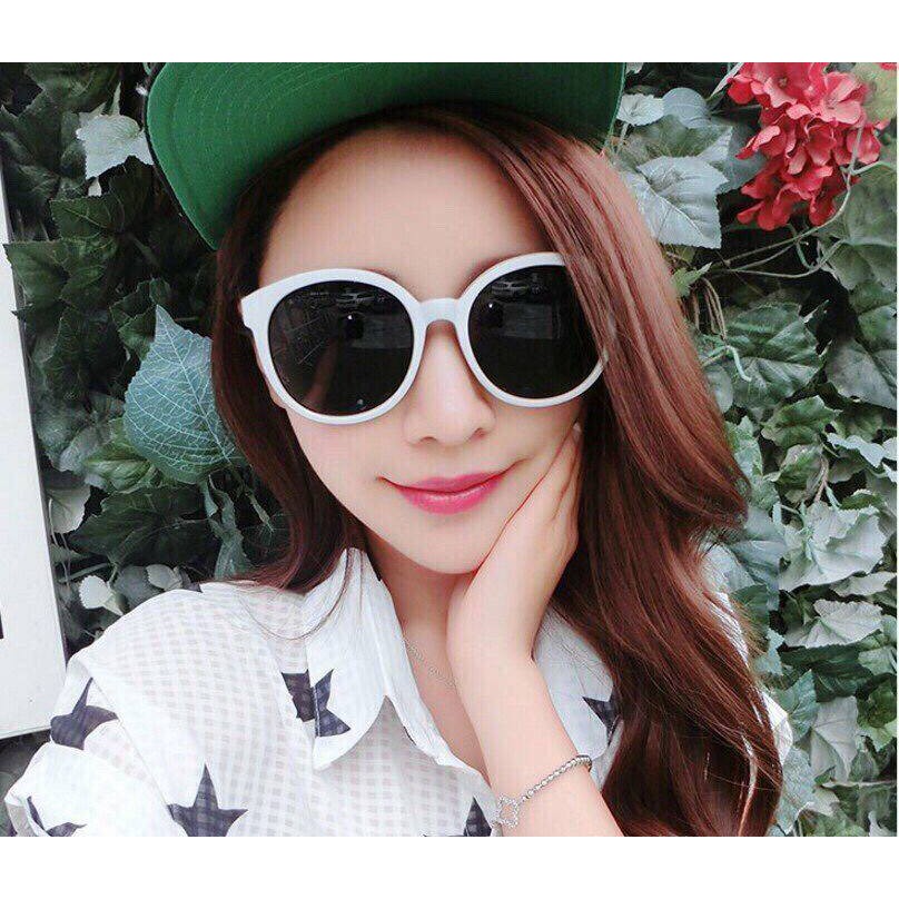 MẮT KÍNH TRỜI TRANG V TRẮNG TRÒN HOT GIRL CỰC HOT | BigBuy360 - bigbuy360.vn