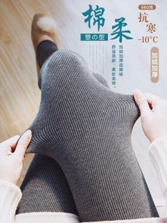 Quần tất len tăm
