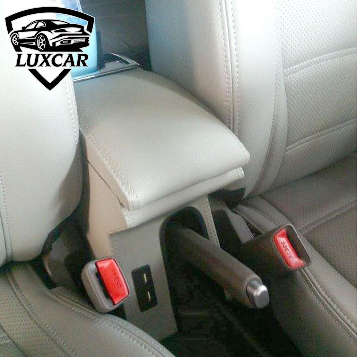 Hộp tỳ tay xe HYUNDAI I10  tích hợp cổng sạc USB da PU cao cấp Luxcar