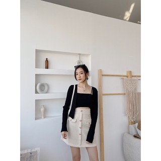 Chân váy nhung cúc ngọc