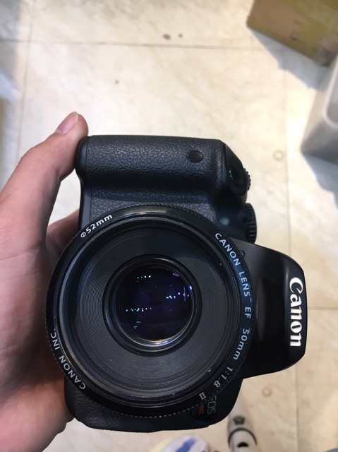 Máy ảnh cũ canon 650D kèm fix canon 50 f1.8 ii