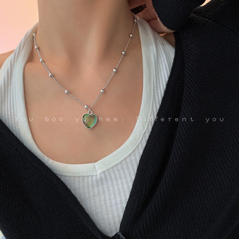 Dây chuyền mặt hình trái tim thay đổi màu sắc theo nhiệt độ sáng tạo thời trang 19A1300