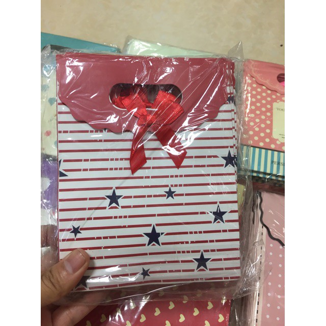 12 túi đựng quà loại đẹp giá sỉ