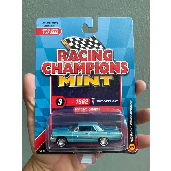 Racing champion - 1962 Pontiac Catalina - Xe mô hình tỉ lệ 1/64