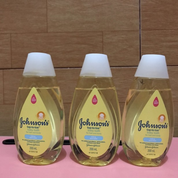 Sữa tắm Johnson's Top To Toe baby bath 200ml