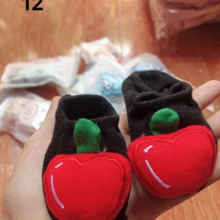 Tất vớ hình thú siêu cute cho bé