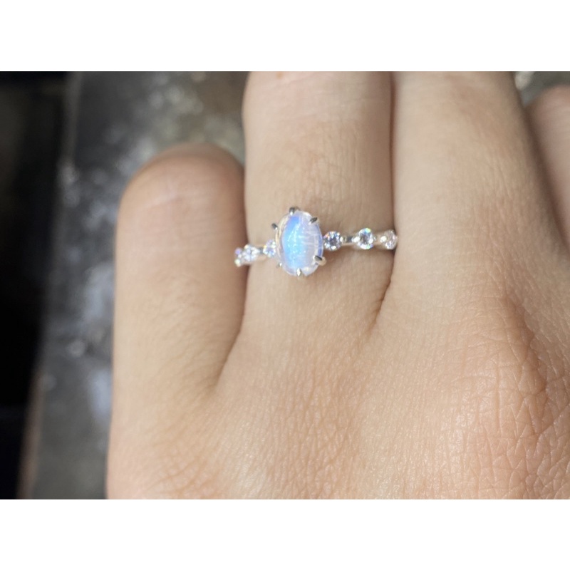 Nhẫn bạc 950 đá moonstone!