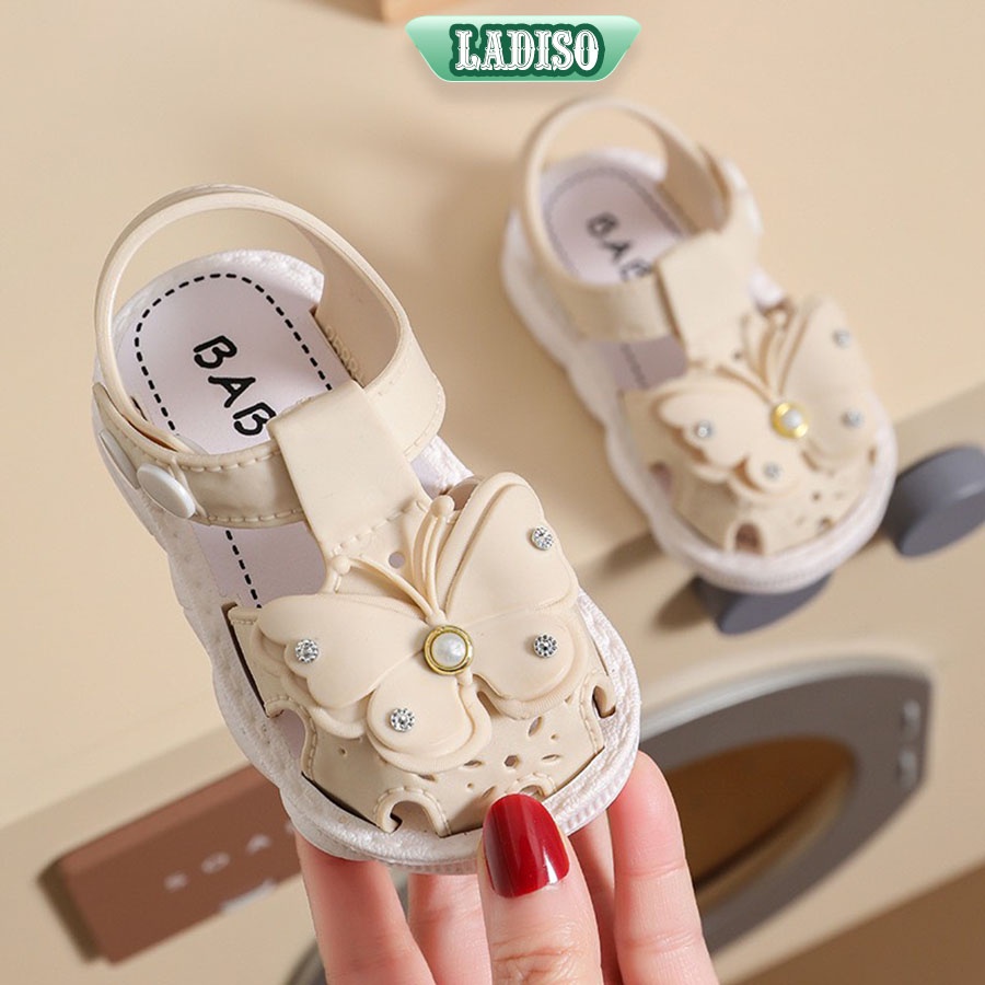 Dép quai hậu bé gái LADISO chất liệu mềm mại đính cánh bướm siêu xinh giúp bé đi cực kì thoải mái TT403