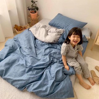 Grap Giường Chần Bông Kẻ Xám Xanh  Cotton M6*2M-M8*2M((1 Chăn Phao, 1 Ga, 2 Vỏ Gối Đầu, 1 Vỏ Gối Ôm)