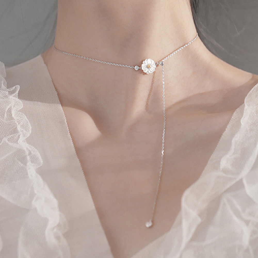 Dây Chuyền Hoa Cúc Dài Dễ Điều Chỉnh