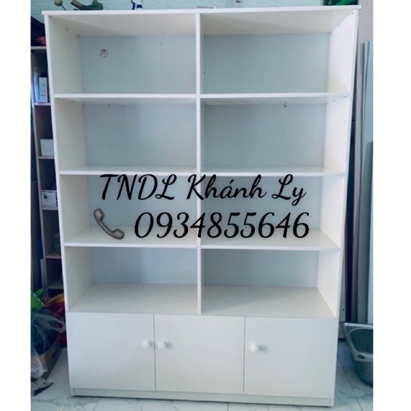 Kệ trưng bày mỹ phẩm nhựa đài loan 123x170x31 trắng(TPHCM)