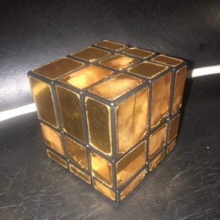 [Mã NOWSHIPVUI2 giảm 25k đơn 50k] Rubik 3×3 Mirror