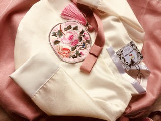 Hanbok cho bé