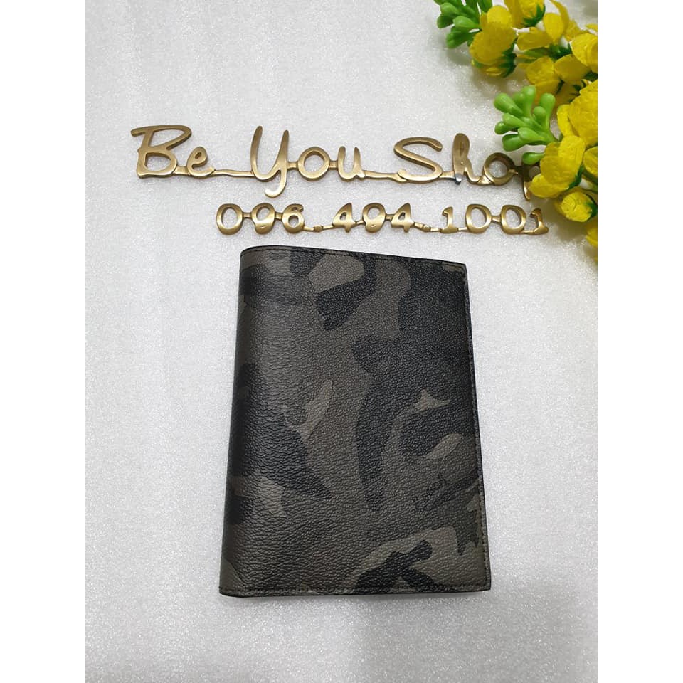 VÍ COACH CHÍNH HÃNG - VÍ ĐỰNG PASSPORT HỌA TIẾT CAMO